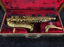 Vintage Holton 233 Elkhorn Wis. Gold Lacquer Alto Saxophone, Serial #200971
